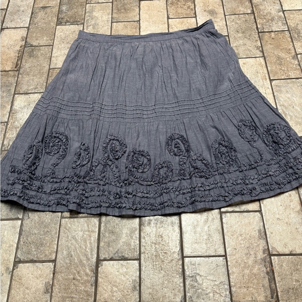 Studio West Ladies Chambray Blue A-Line Skirt with Decorative Appliqué Sz XL